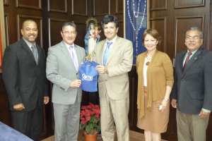 La CÁTEDRA TASSICA de Estudios Avanzados firma un convenio de colaboración con la USMA (Universidad Católica Santa María la Antigua de Panamá).