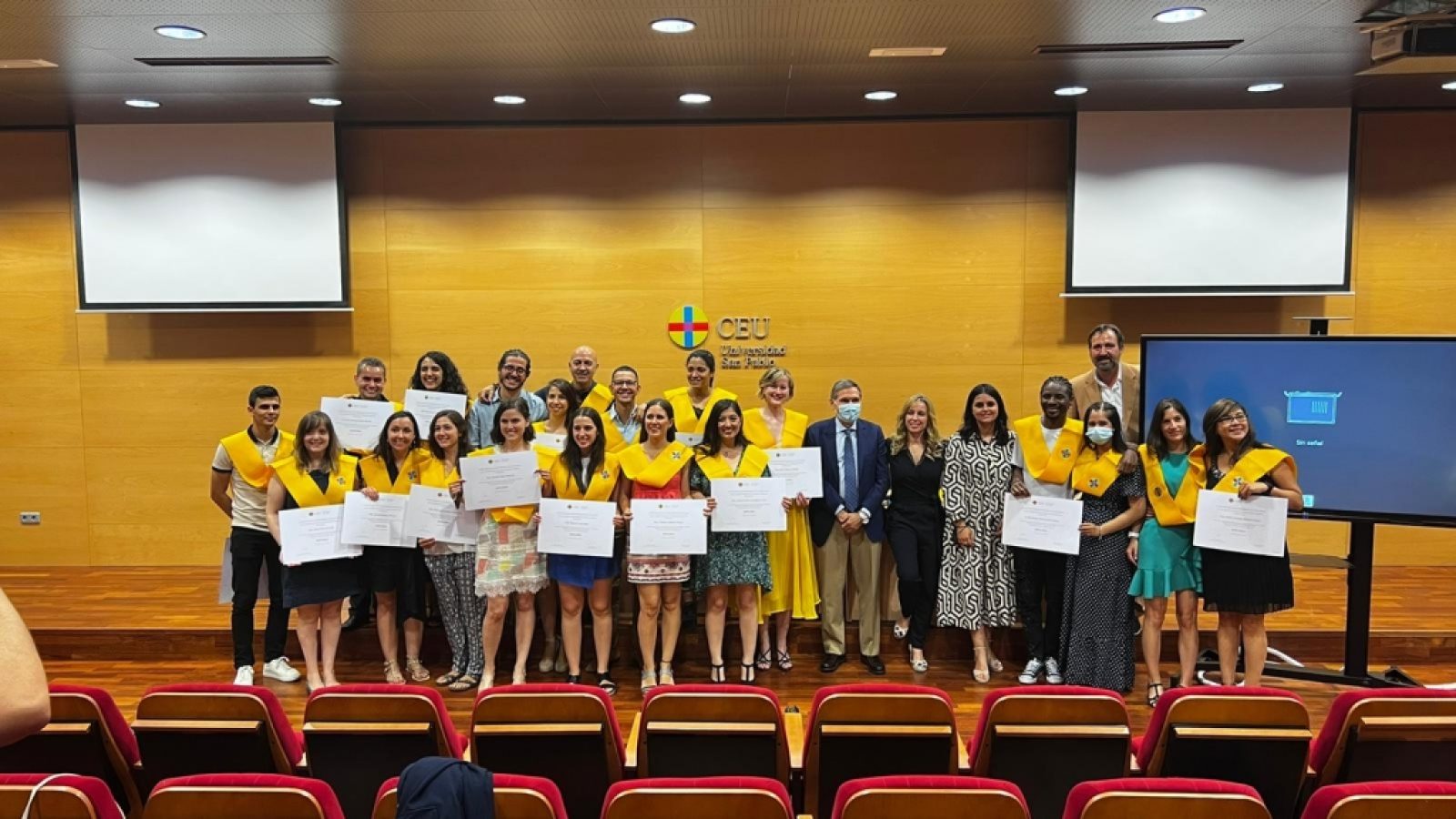 El jueves día 16 de junio se celebró el acto de clausura de la XI edición del Máster Universitario en Urgencias, Emergencias y Catástrofes